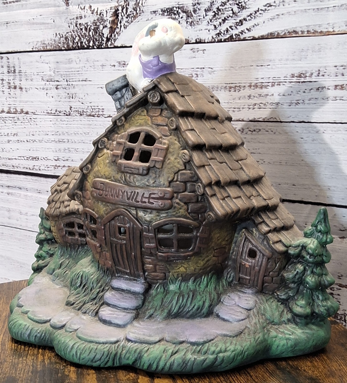 Vintage 1983 Ceramic Bunnyville Garden Cottage House 9.25 in Easter Spring Decor