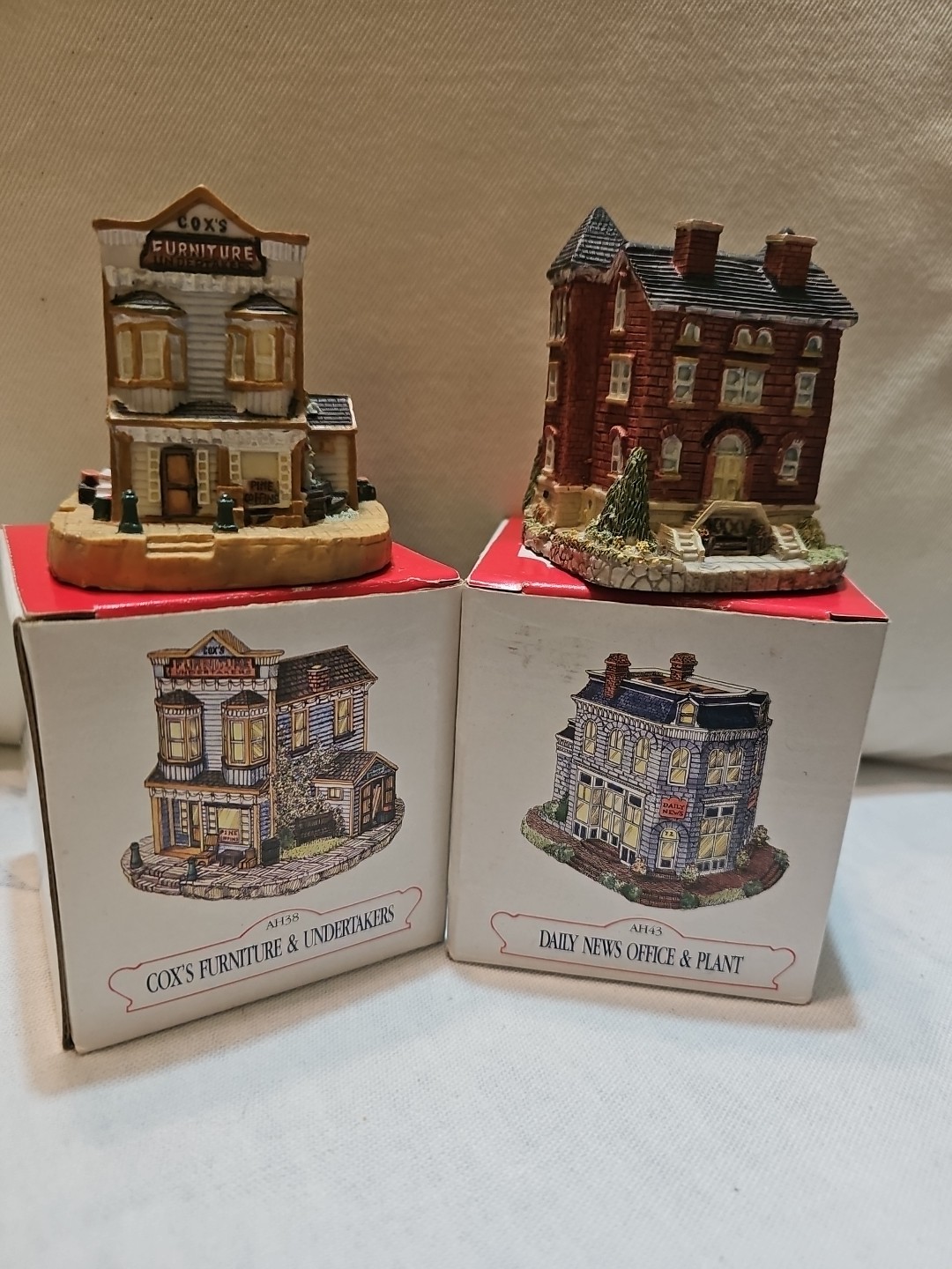 The Americana Collection- AH38 and AH43 1993 – 2 pieces