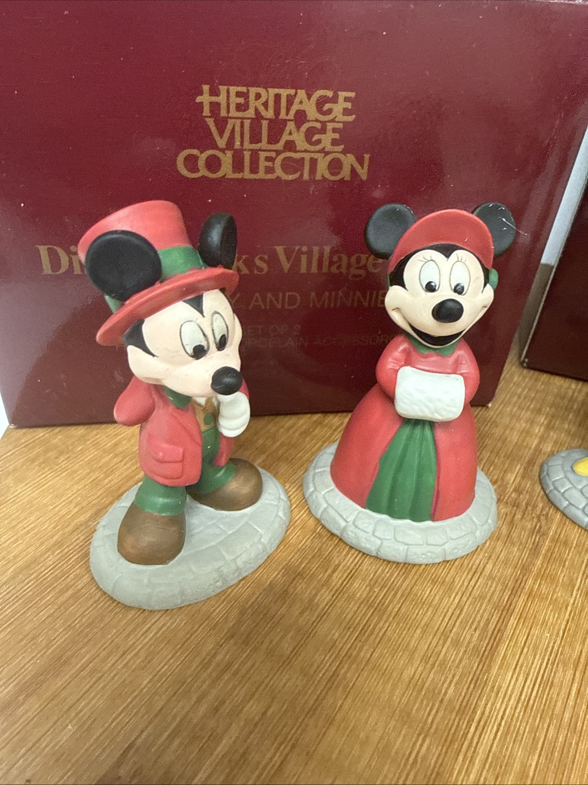 Dept 56 Disney Parks Village “Disney Parks Family” & “Mickey & Minnie”