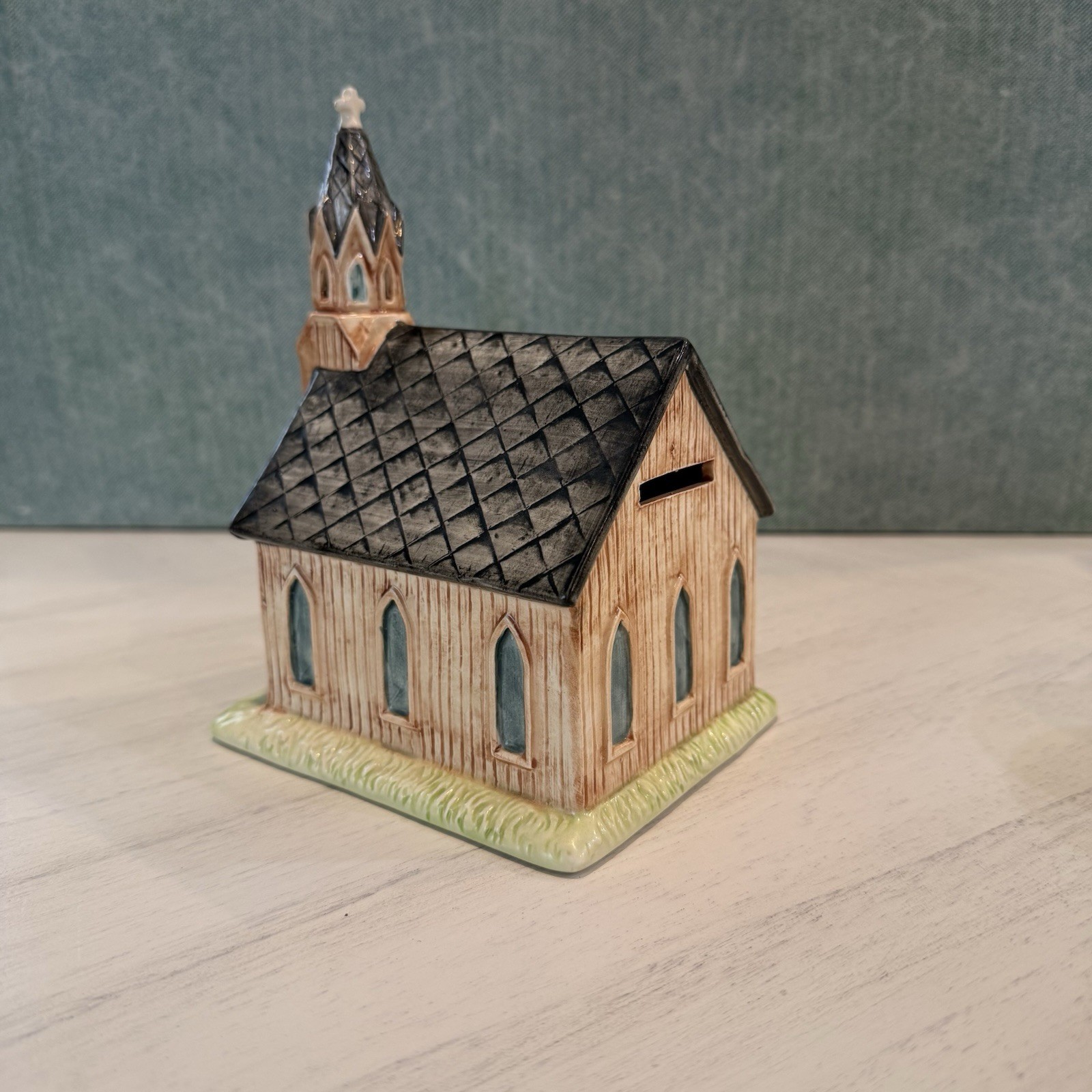 Vtg Porcelain Ceramic Little Brown Gothic Church Music Box Bank Roman EUC VIDEO