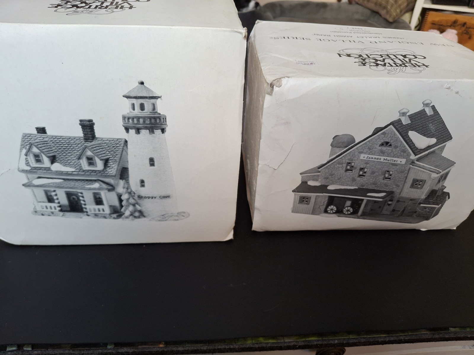 2 DEPT 56 New England Village CRAGGY COVE LIGHTHOUSE & JANNES MULLET AMISH BARN