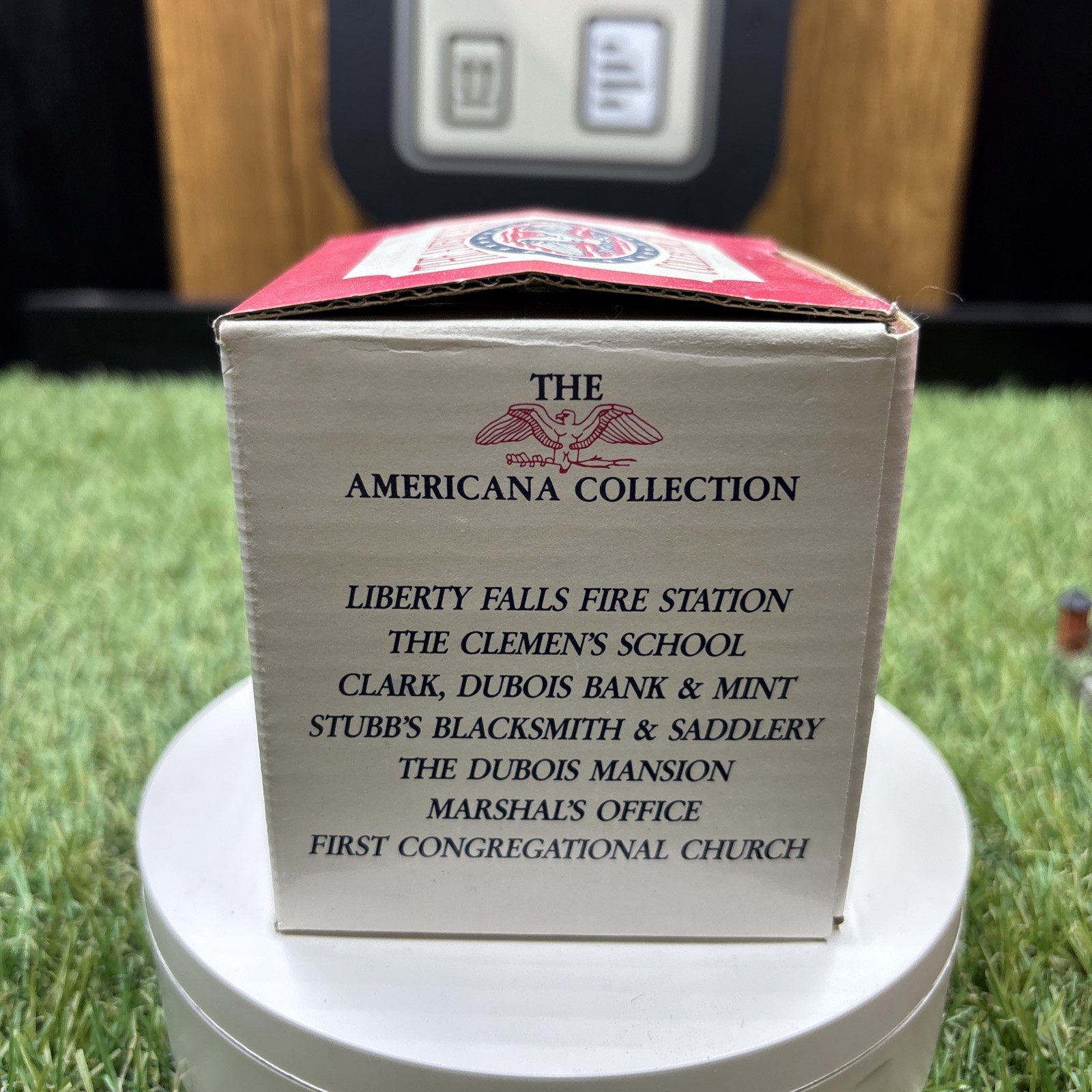 1992 Liberty Falls Fire Station AH10 Americana Collection in box
