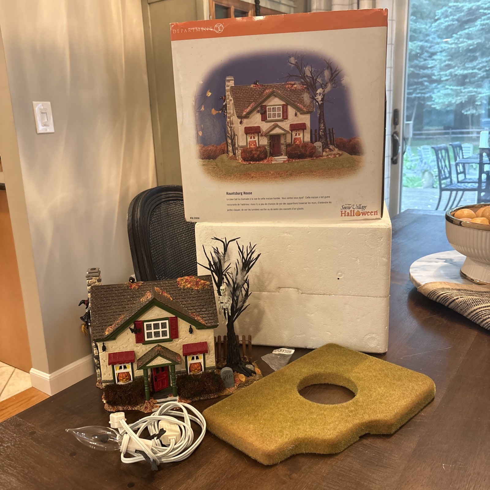 Department 56 Snow Village Halloween Hauntsburg House 56.55058