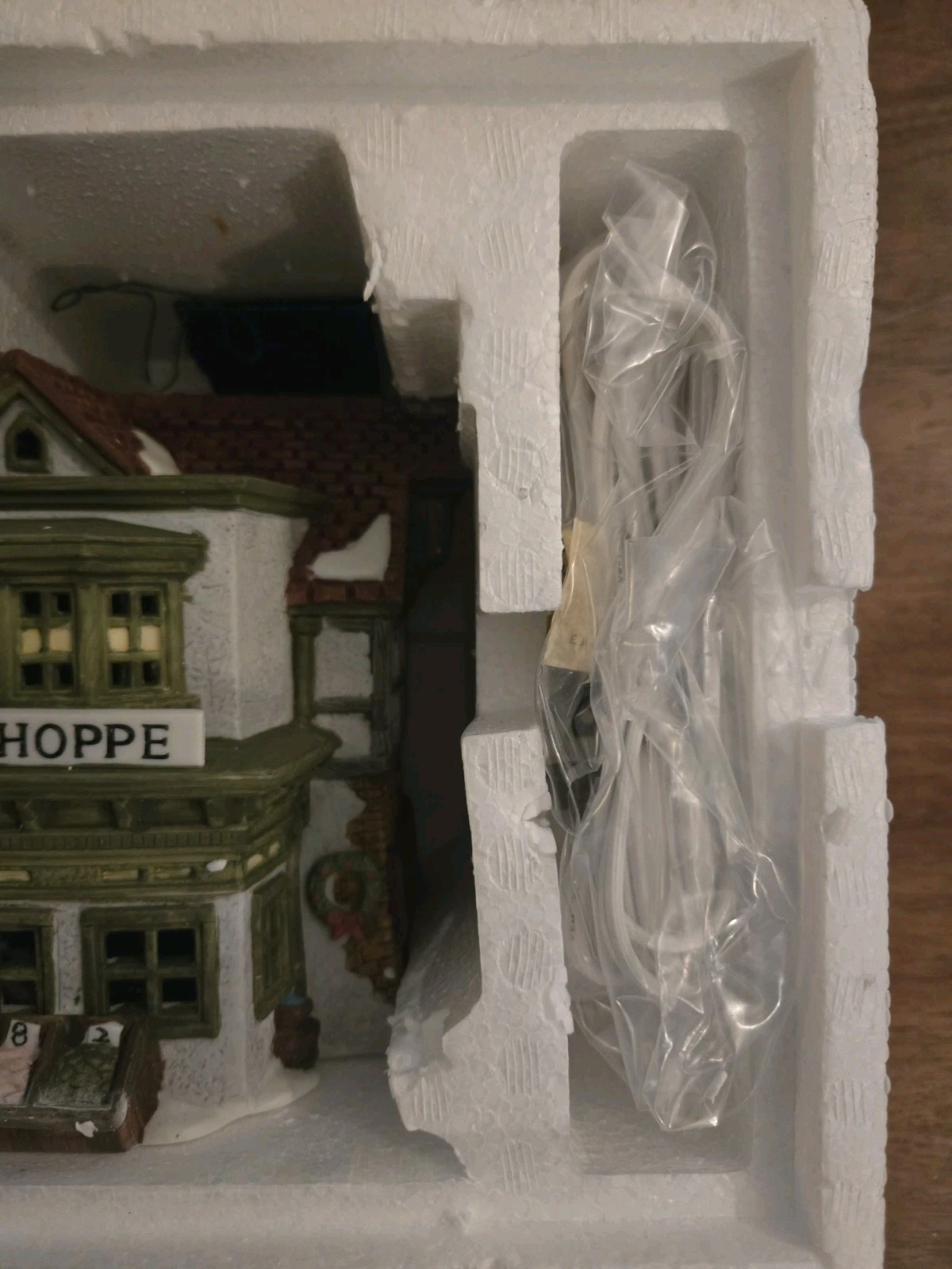 Vintage Department 56 Dickens’ Village “The Mermaid Fish Shoppe” W/Box