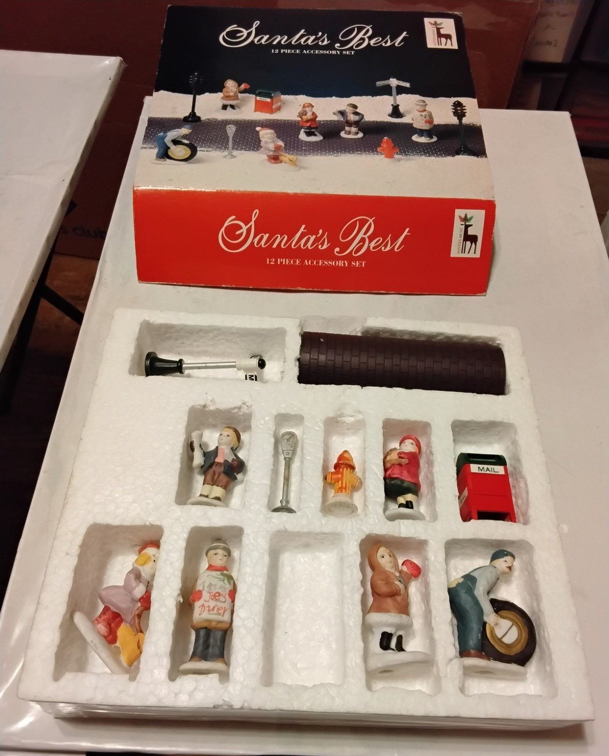Christmas Village Porcelain Light Houses & Metal/Other Figurine Lot Used 4 Boxes