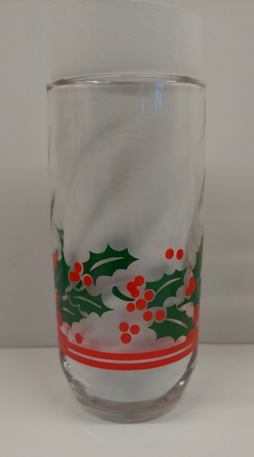 Vintage Holiday USA Collection (5) Glass Tumblers Christmas Holly Berry 17oz 6″H