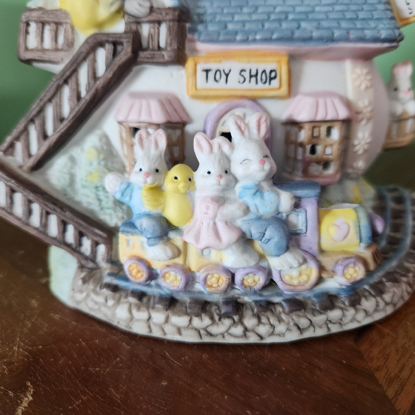 Vintage Bunny Towne Egg Toy Shop Easter Village Porcelain Ceramic House w Light