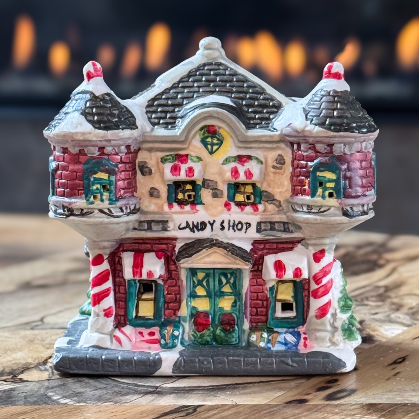 2004 Victorian Series “CANDY SHOP” Porcelain Christmas Village Shop Holiday