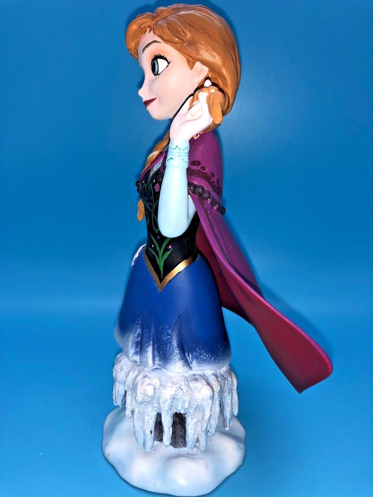 Disney’s Enesco Grand Jester Bust – ANNA Princess Statue/Figure from FROZEN