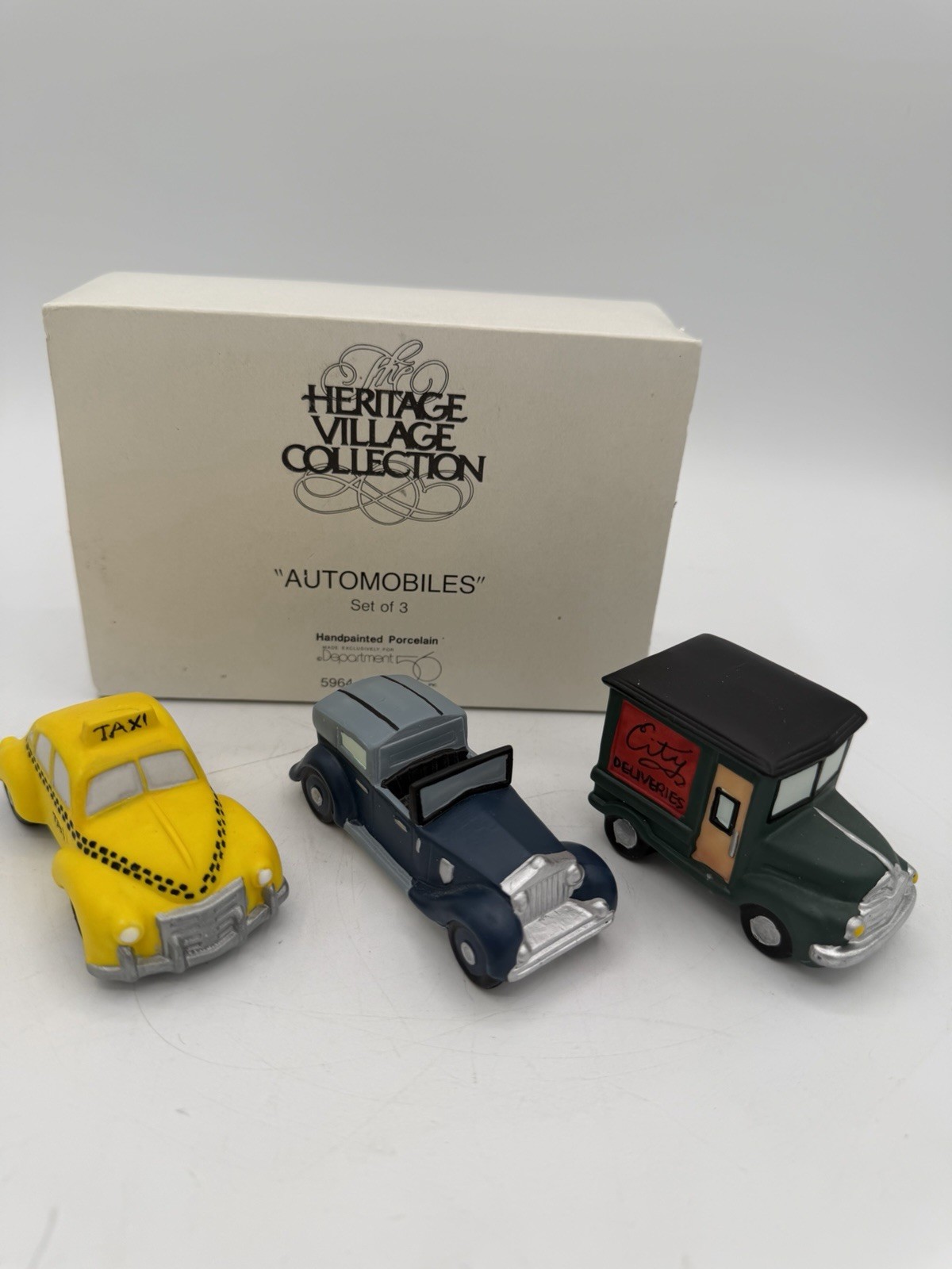Dept 56 Heritage Village “Automobiles” 🚗🚕🚙 – Set of 3 Accessory Pieces