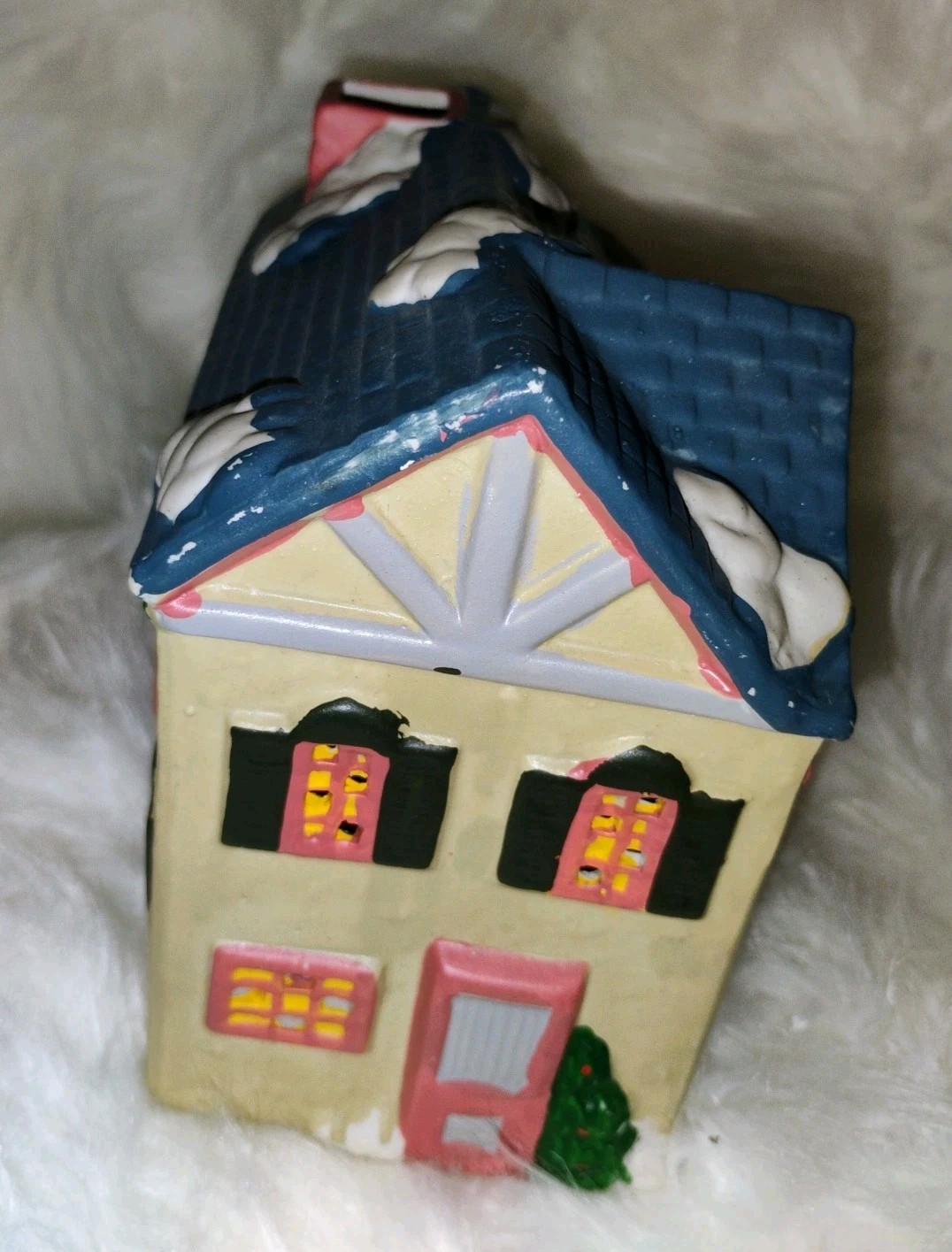 Winter Valley Christmas Village 1995 collection gas station NO BOX
