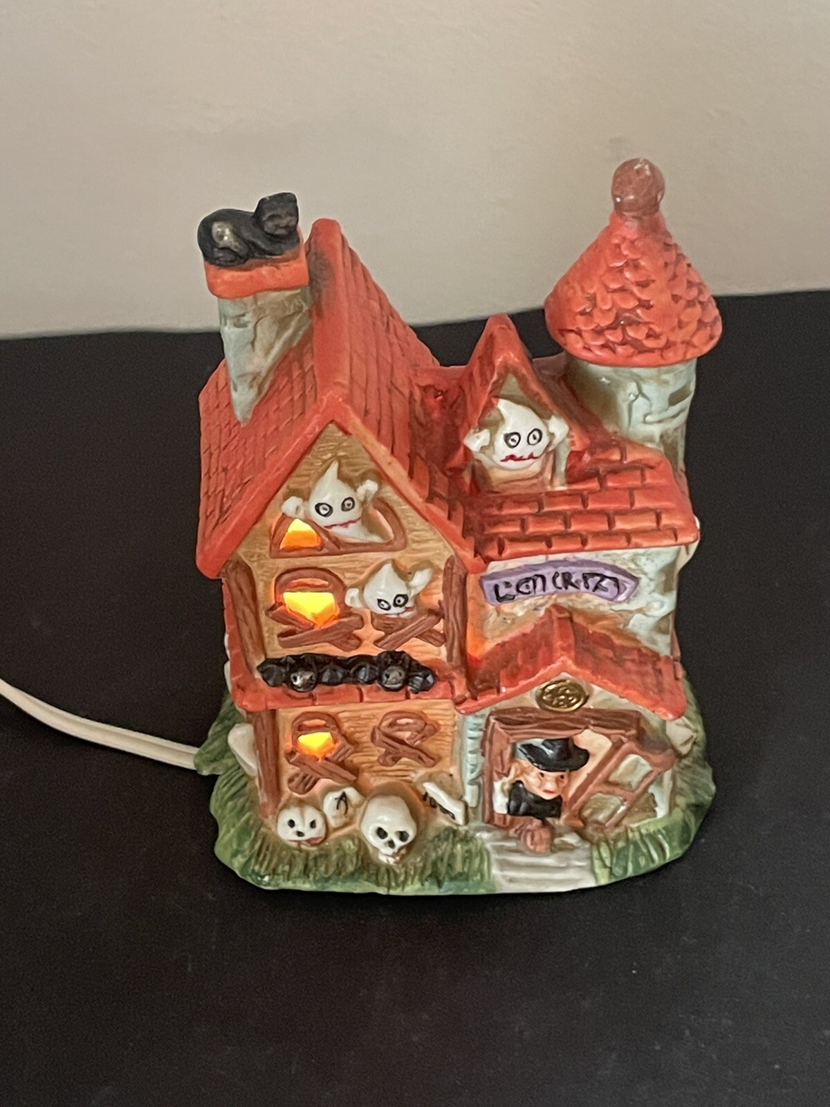 Vintage Haunted House Porcelain Light Up Witch And Ghost Halloween Working 5.5