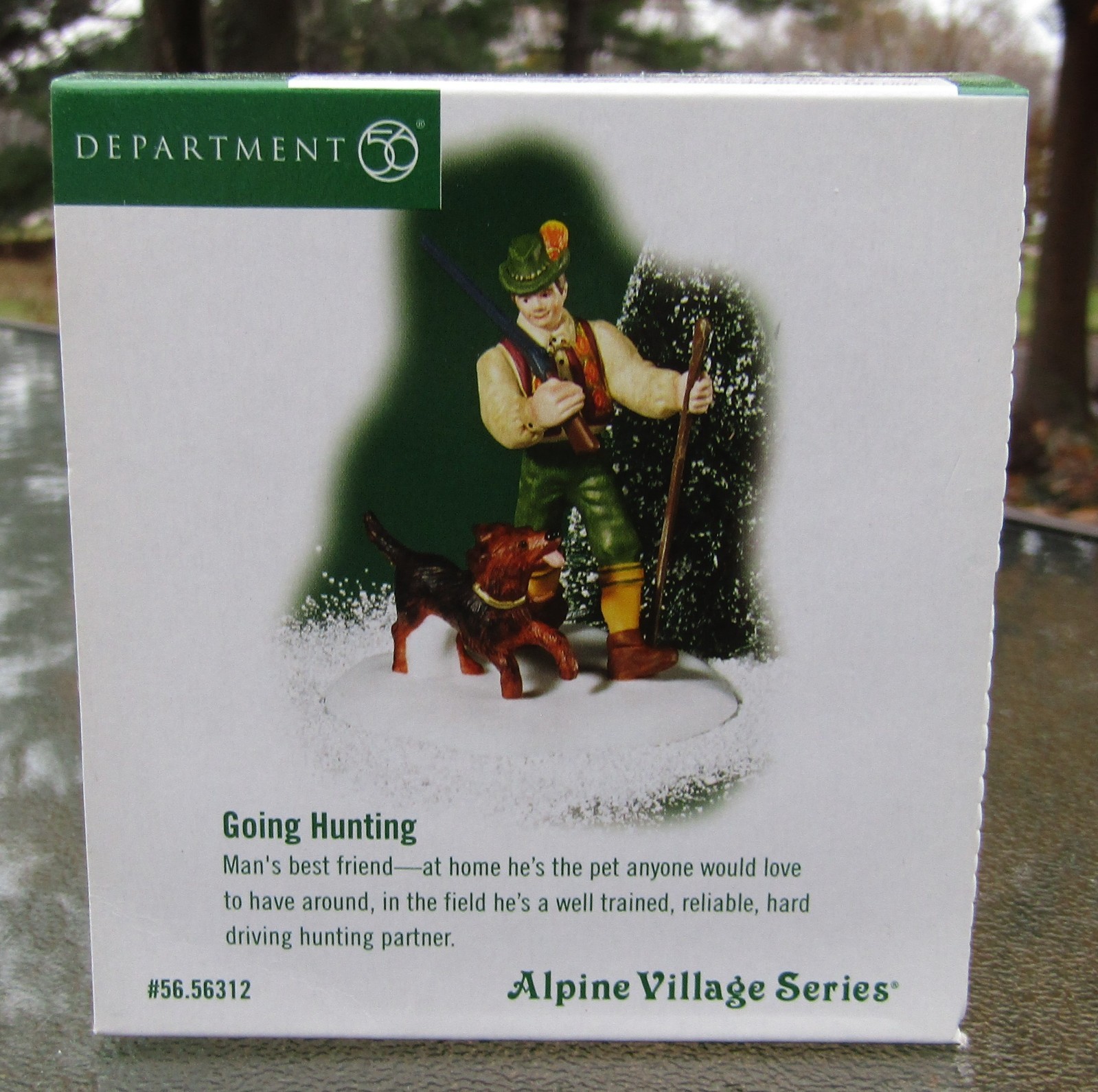 2003 Department 56 Alpine Village Series #56.56312 GOING HUNTING Retired UNUSED