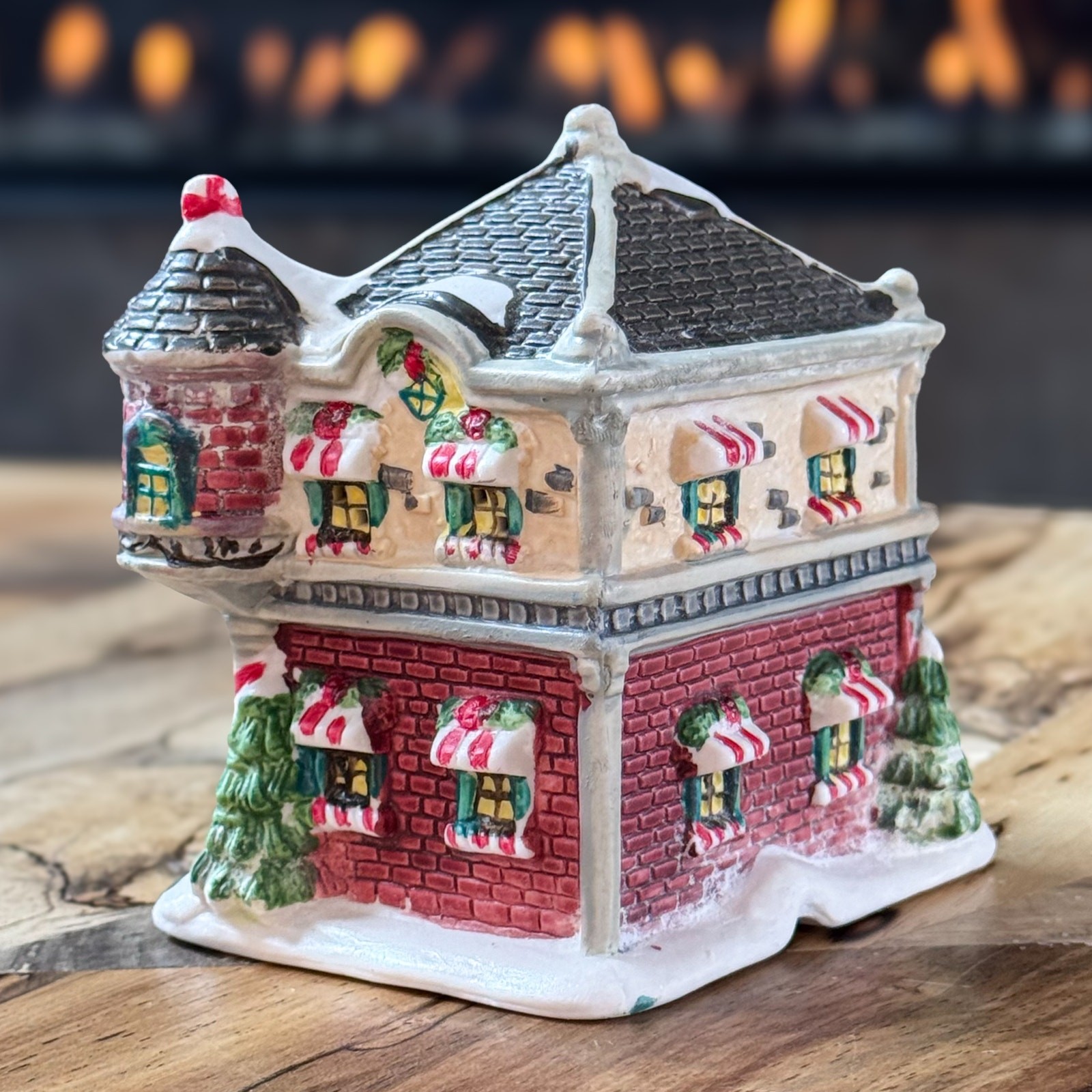 2004 Victorian Series “CANDY SHOP” Porcelain Christmas Village Shop Holiday
