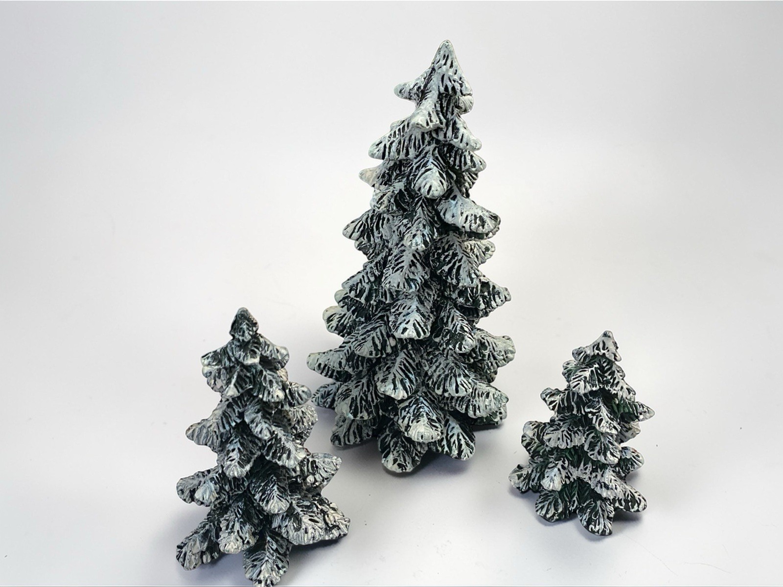 VILLAGE EVERGREEN TREES COLD CAST PORCELAIN, 5205-1 DEPARTMENT 56 SET OF 3 BOXED