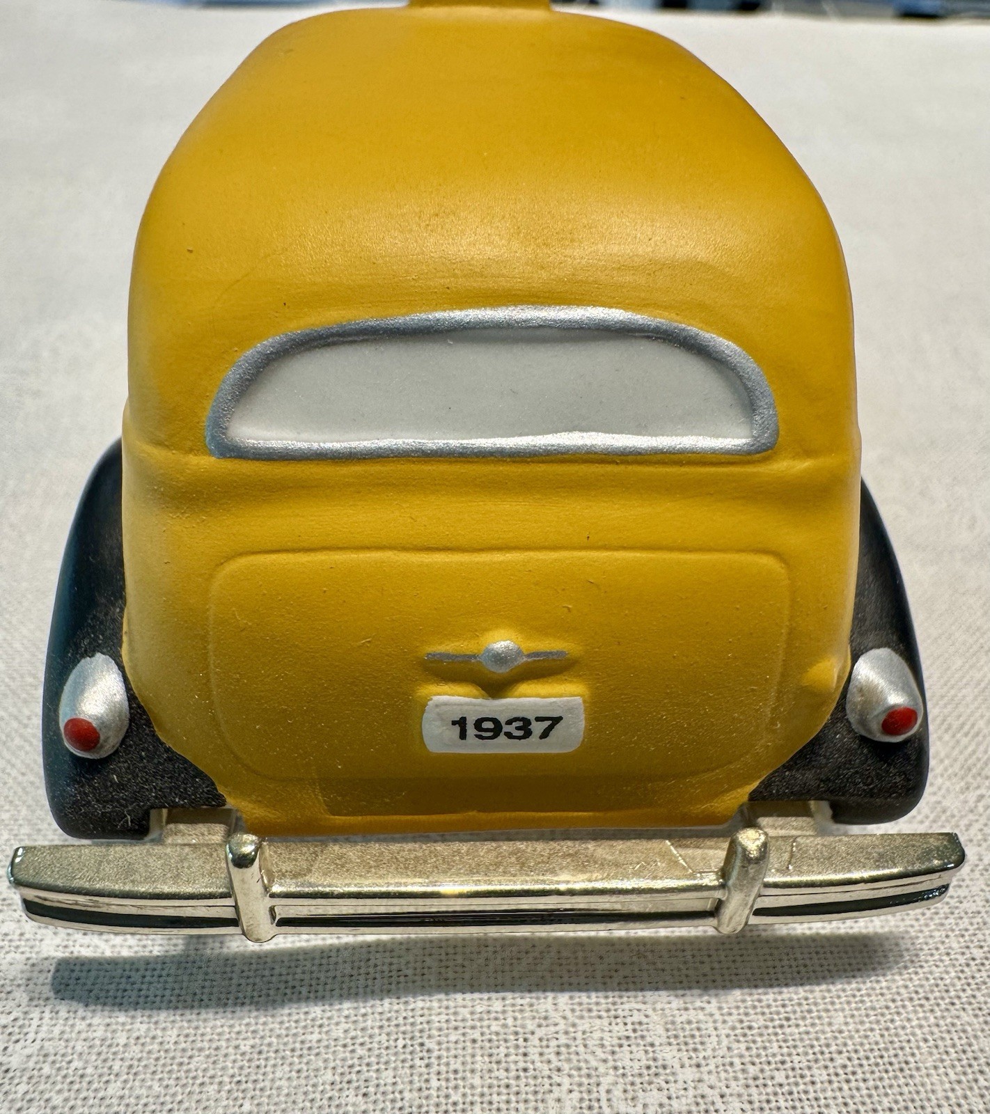 Dept 56 TAXI Christmas In The City Vintage Cars #59417