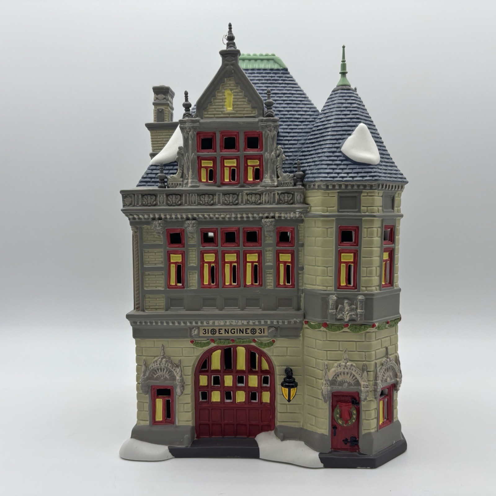 Department 56 Christmas in The City Engine Company & No 31 Firehouse & Truck New
