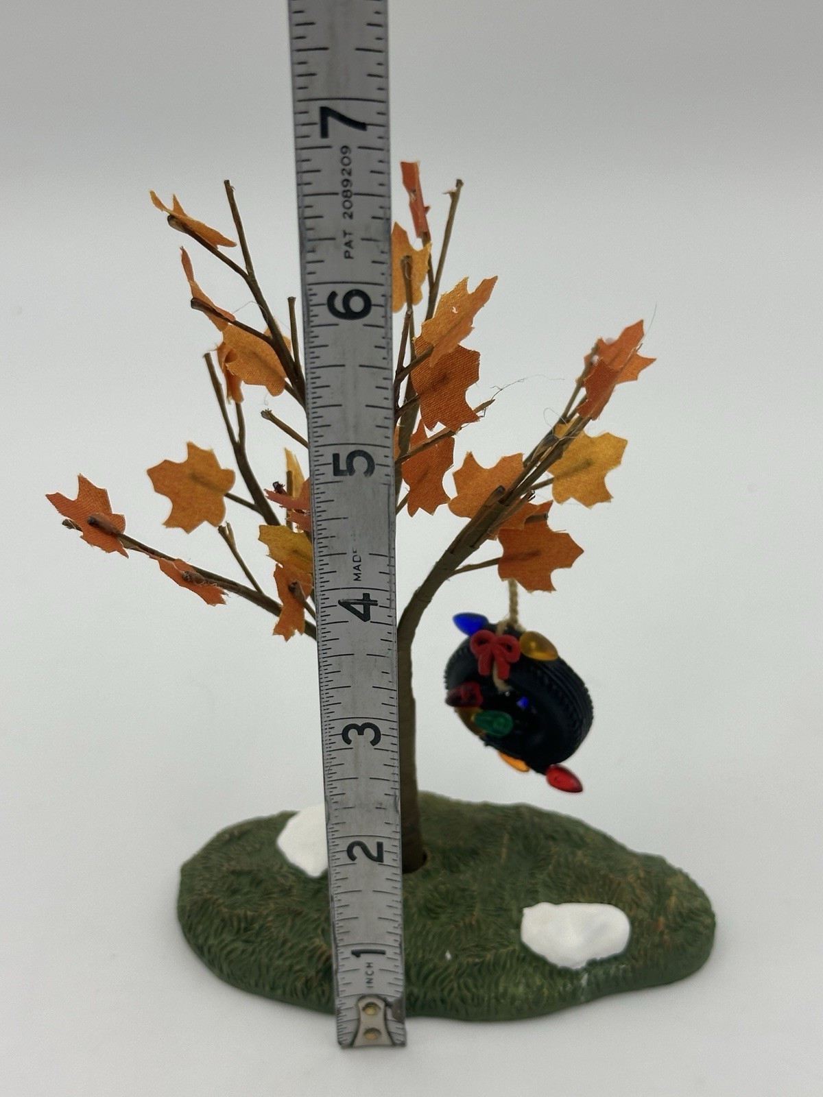 Dept 56 Woodland Holiday Tire Swing Oak Tree #4057596 Autumn Winter
