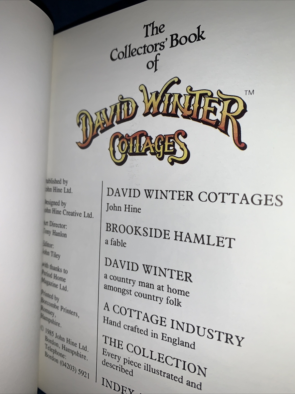 David Winter cottages the collectors book signed Autograph hardcover John Hine