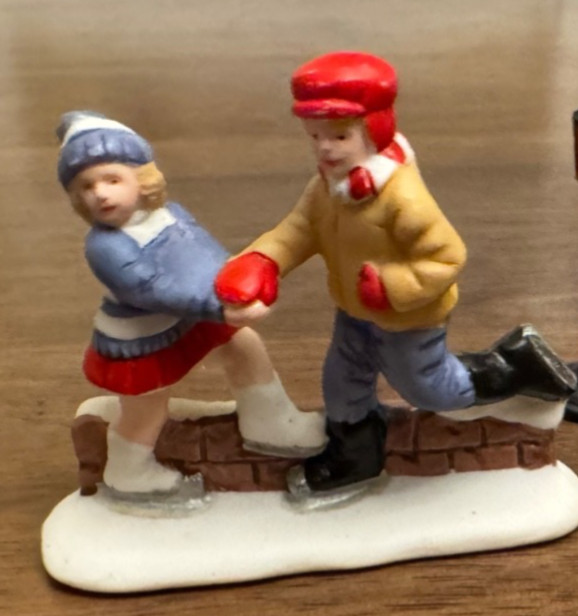 O’Well Christmas Village Figurine -Girl and Boy kids Ice Skating
