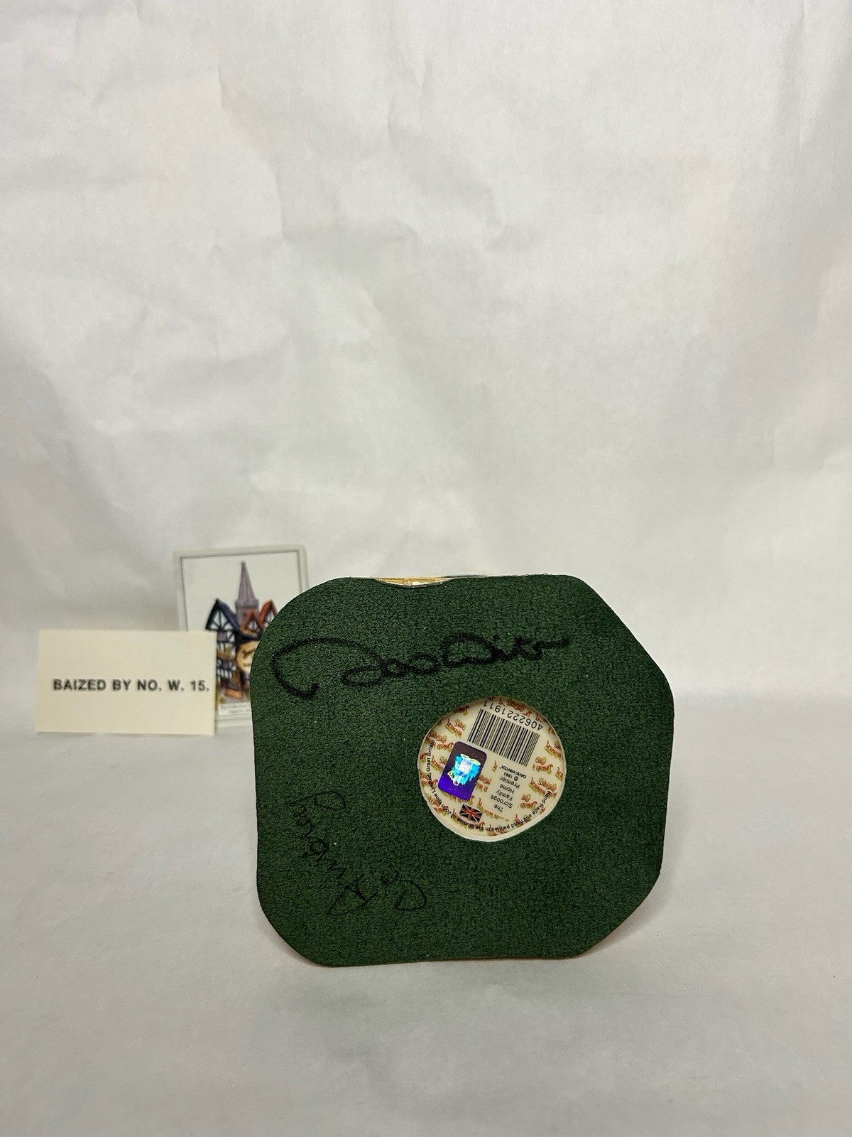 Signed David Winter Cottage “The Scrooge Family Home” 1993 Dickens Christmas