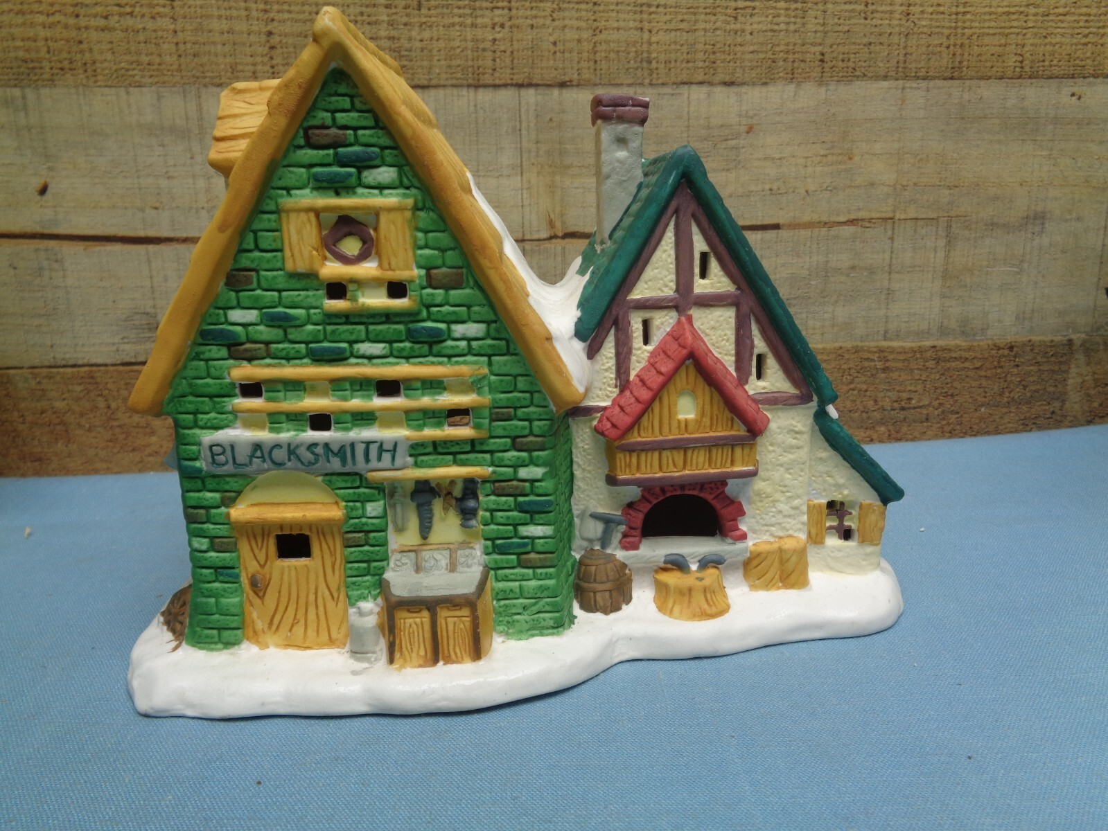 Holiday Expressions Dickens Collectable Christmas Village BLACKSMITH SHOP