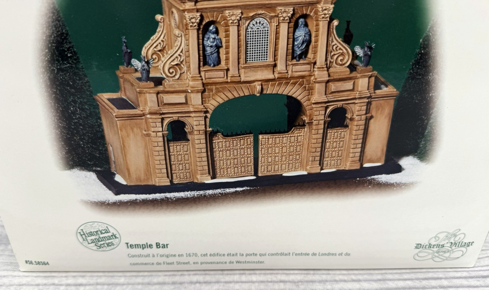 DEPT 56 THE DICKENS VILLAGE HISTORICAL LANDMARK SERIES TEMPLE BAR – RETIRED