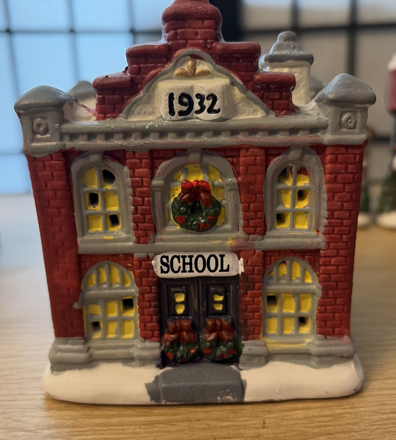 Holiday Time 5 mini (4”) Light up Houses