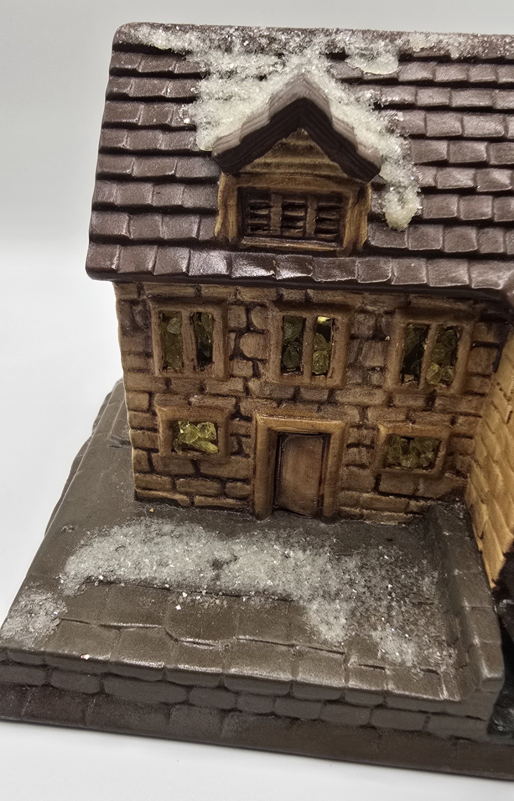Vintage 1979 Byron Molds Ceramic Grist Mill Christmas Village House Hand Painted