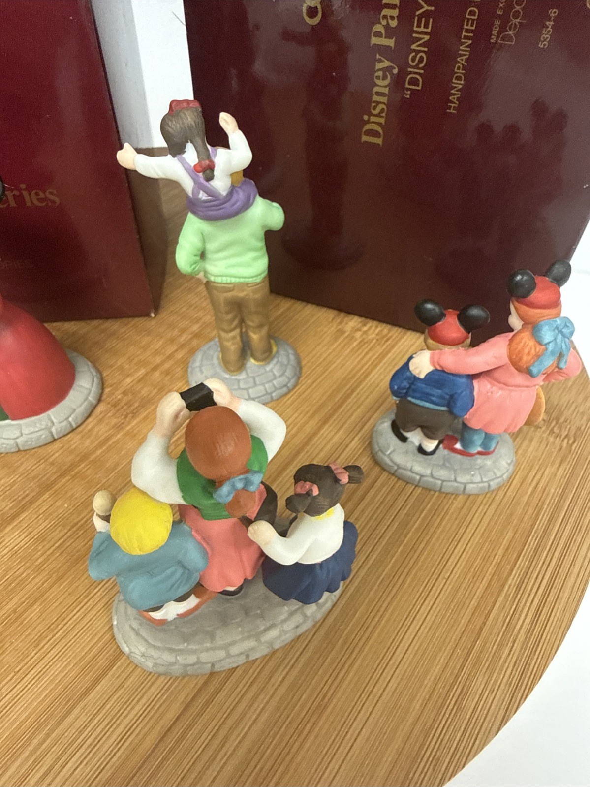 Dept 56 Disney Parks Village “Disney Parks Family” & “Mickey & Minnie”
