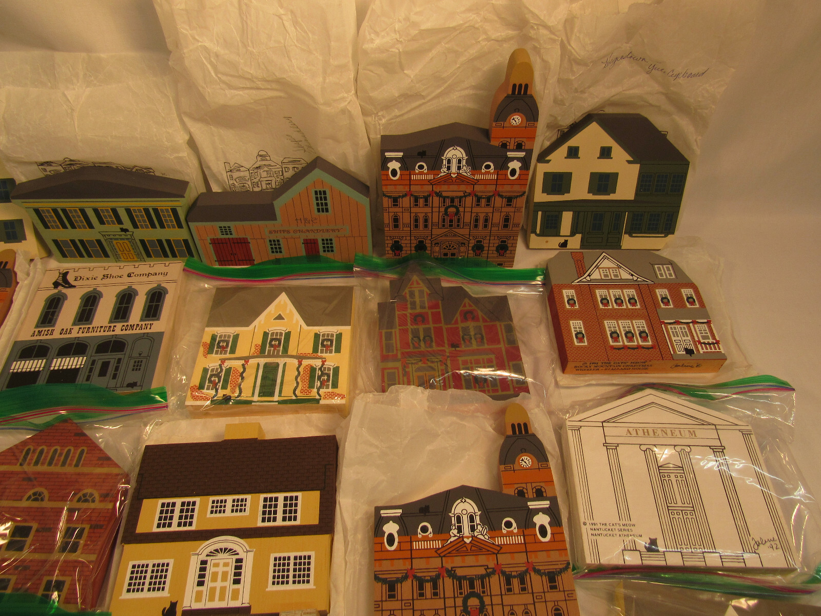 Vintage Cat’s Meow Village 37 Pieces Lot Buildings Houses Railroad Etc