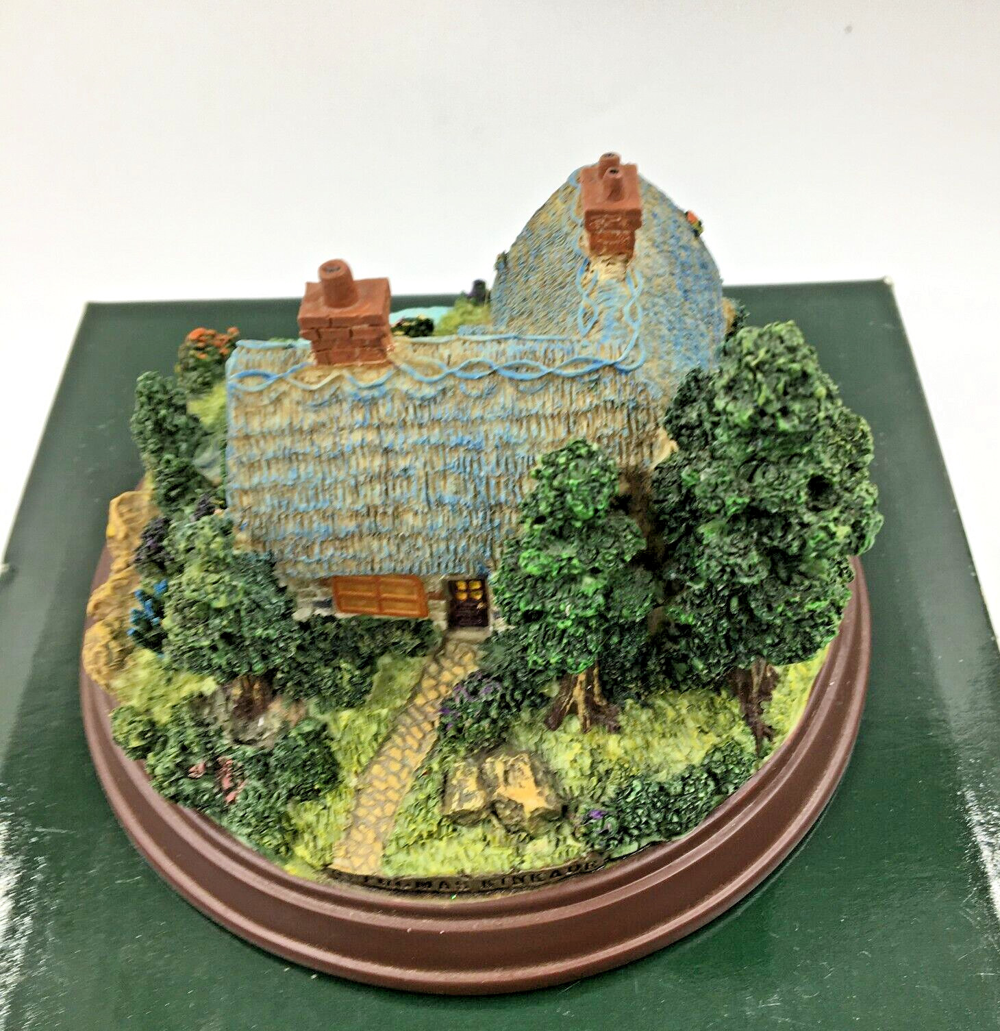 Thomas Kinkade Memories of Home “A Quiet Evening” Lighted Cottage Coll. COA Box