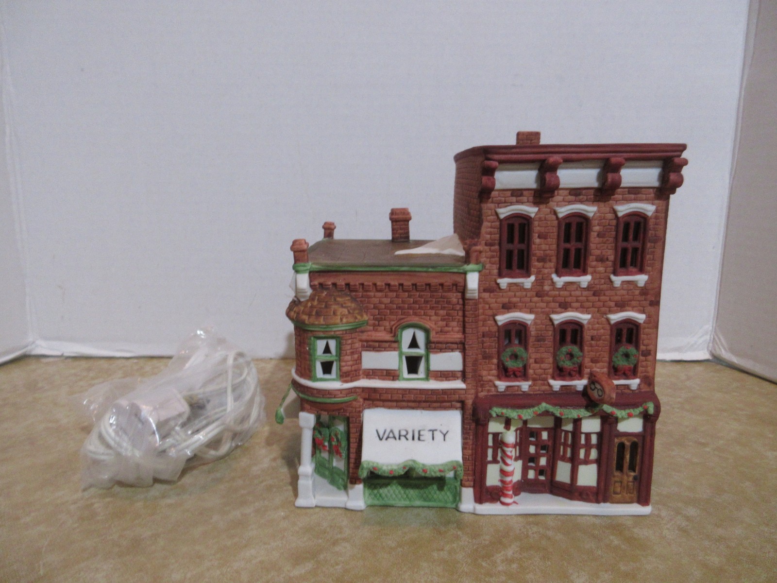 Dept. 56 Heritage Christmas In The City 1988 Variety Store & Barber Shop #5972-2