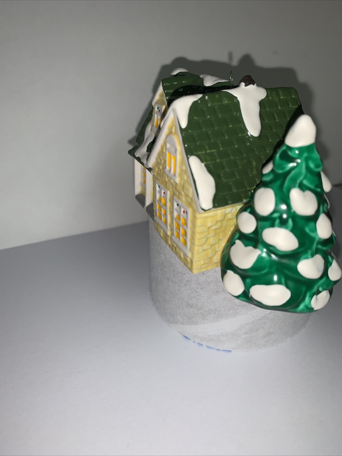 Dept 56 Snow village Nautucket ornament.Great For Tree Or Table Top. See Pic