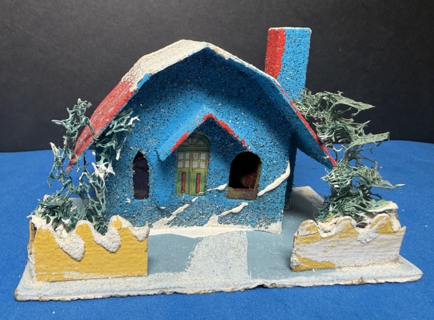 Vntg 1950s Post-WWII Putz House JAPAN Loofah Tree Mica Glitter 4.25″ Lot 2 VGC