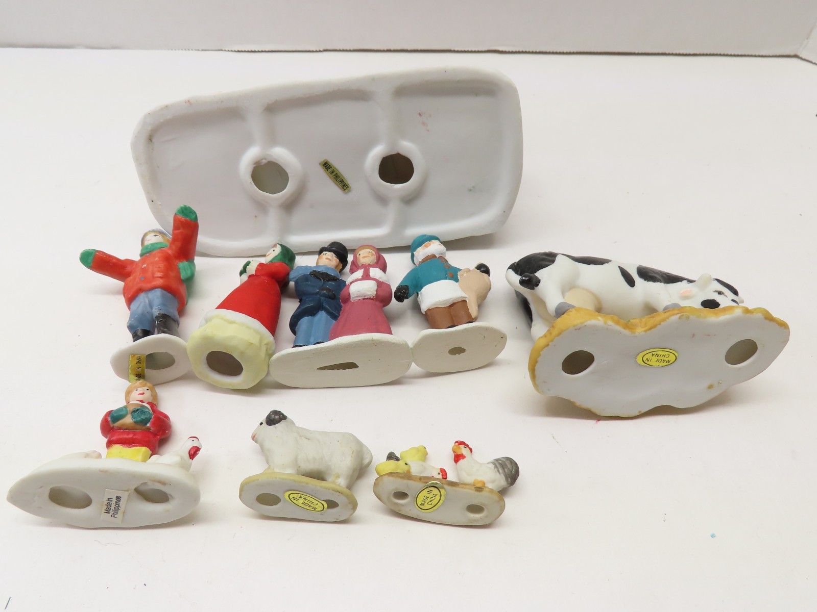 Figurines Christmas Village Accessories Animals Farm Horse + Ceramic Lot D4877