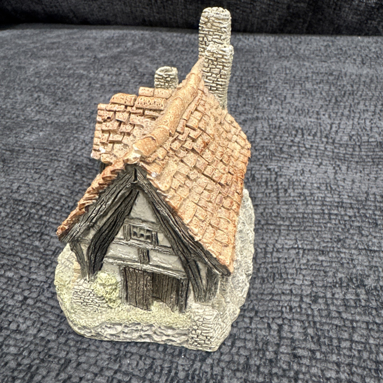 Vintage 1983 The Bothy by David Winter Cottages Figurine Great Britain