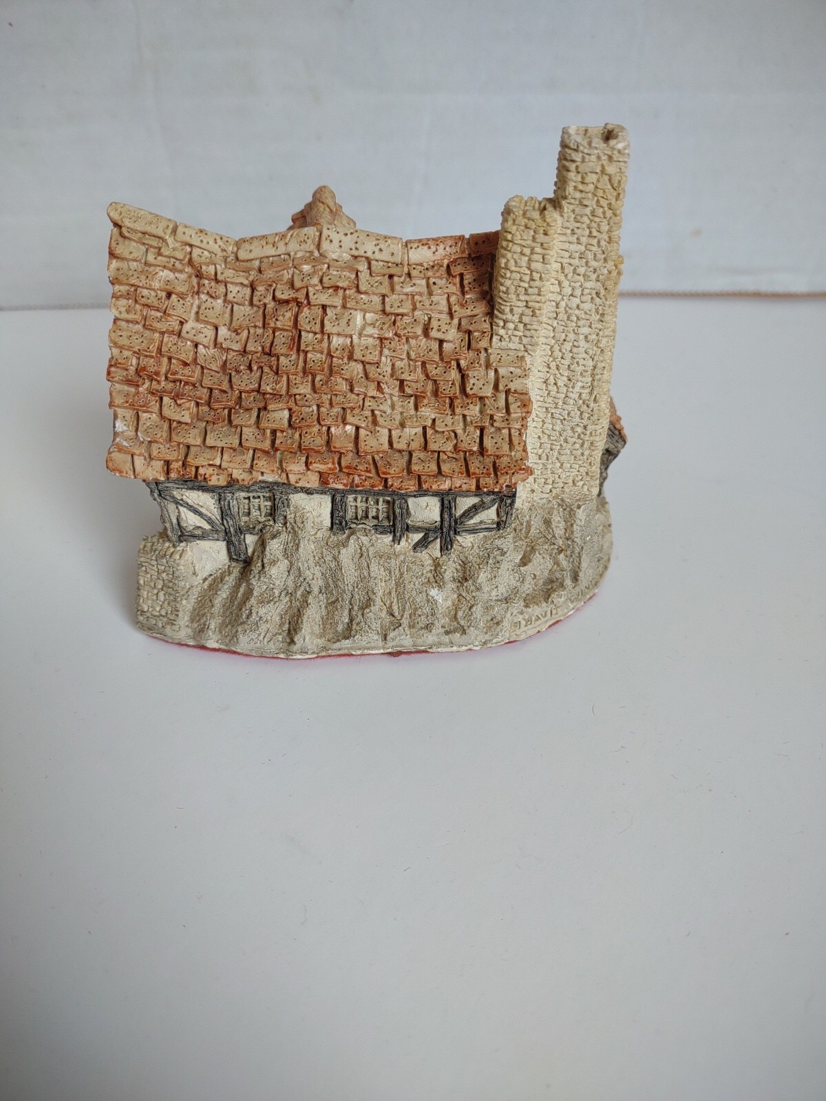 1983 David Winter Cottages The Bothy by John Hine made in Great Britain CG