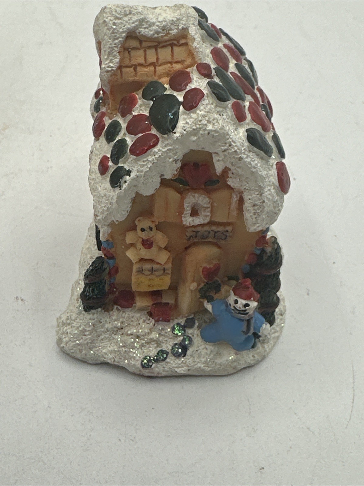 Lot 6 Mini Christmas Village Houses Buildings Ceramic 2”-2.5” Tall, Unbranded