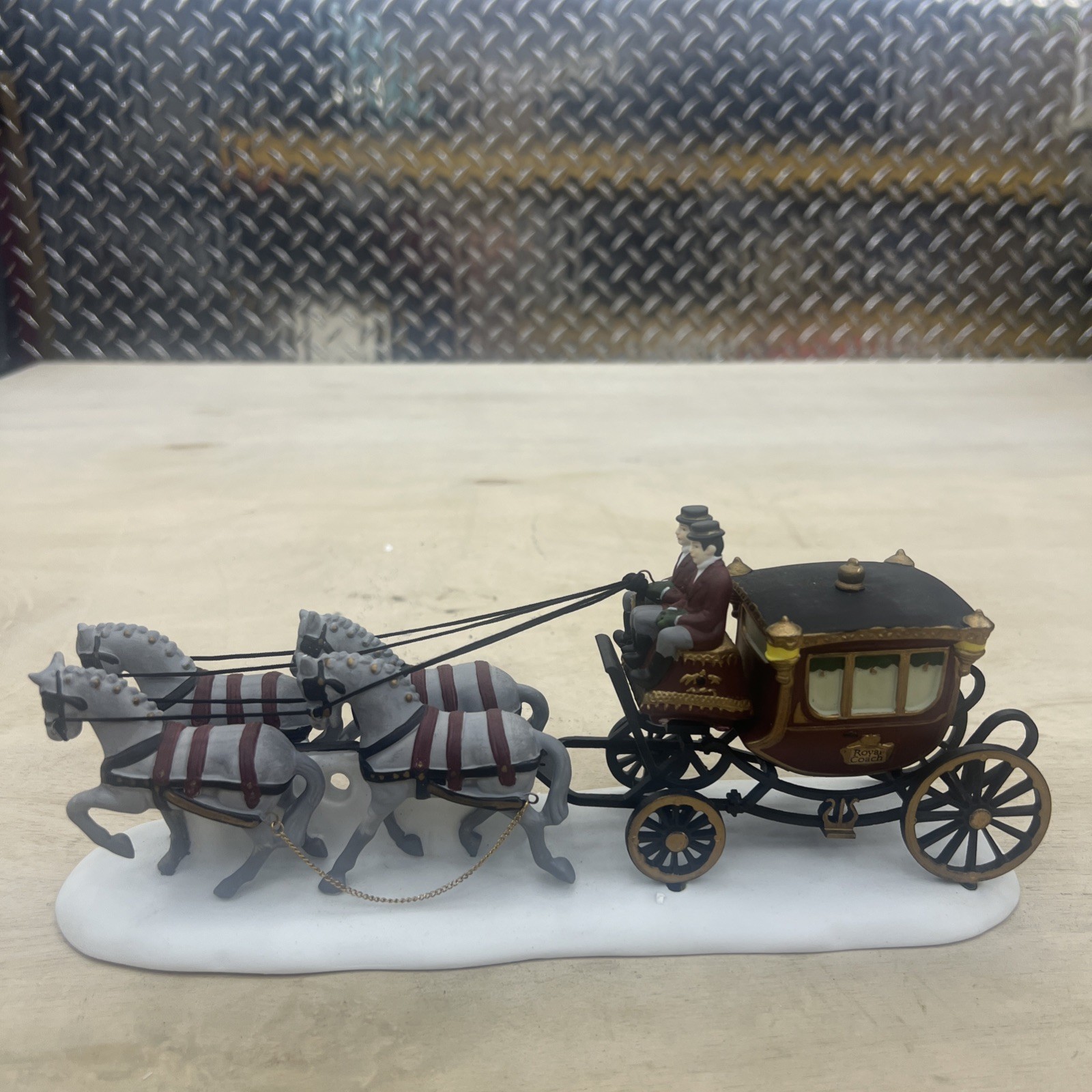 Dept 56 Dickens ROYAL COACH #5578-6 Horse Drawn Carriage Heritage Village & Box