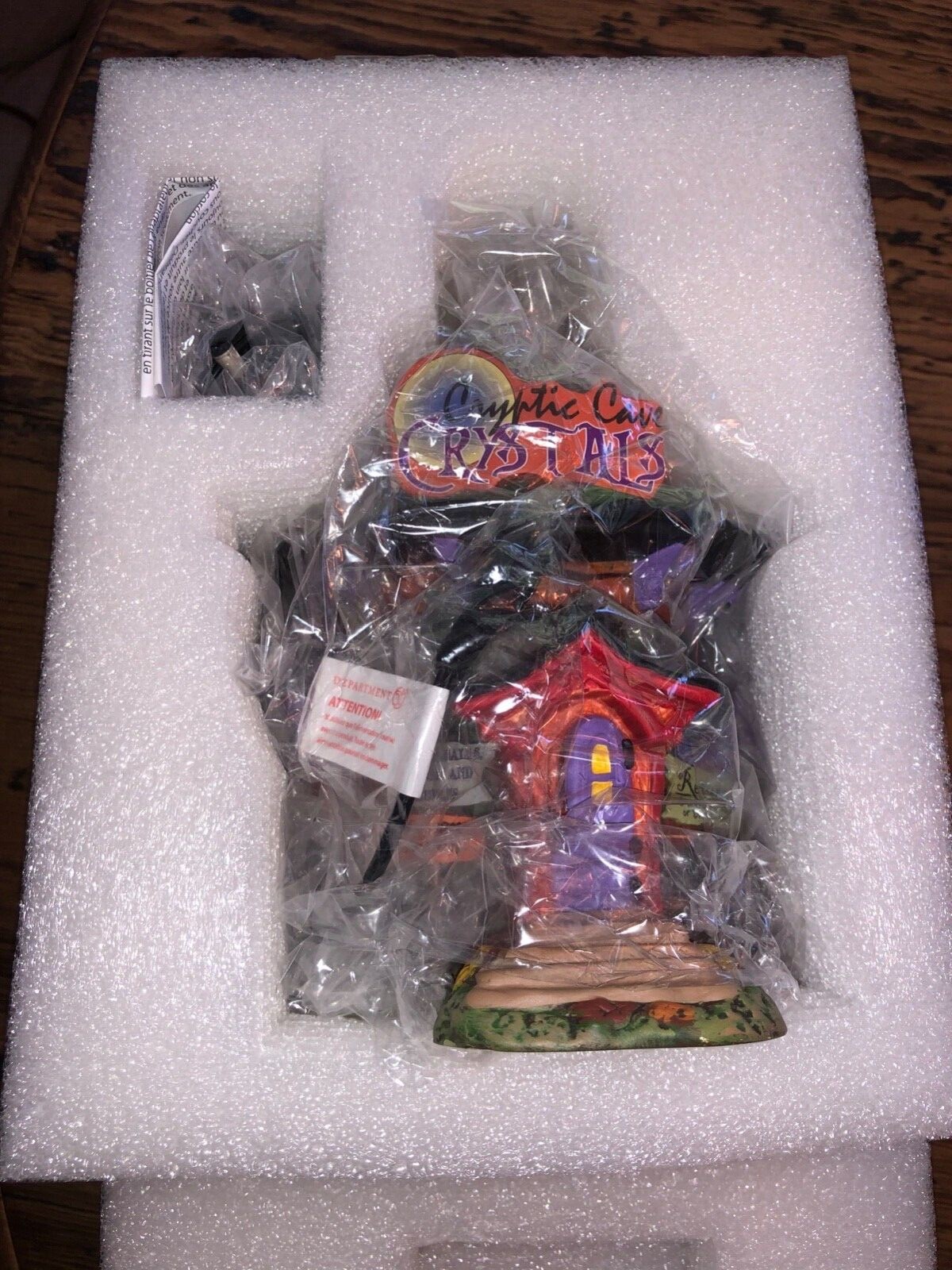 Dept 56 A CRYPTIC CAVE MYSTIC Halloween Village 6007648 New 2021 Crystals Witch