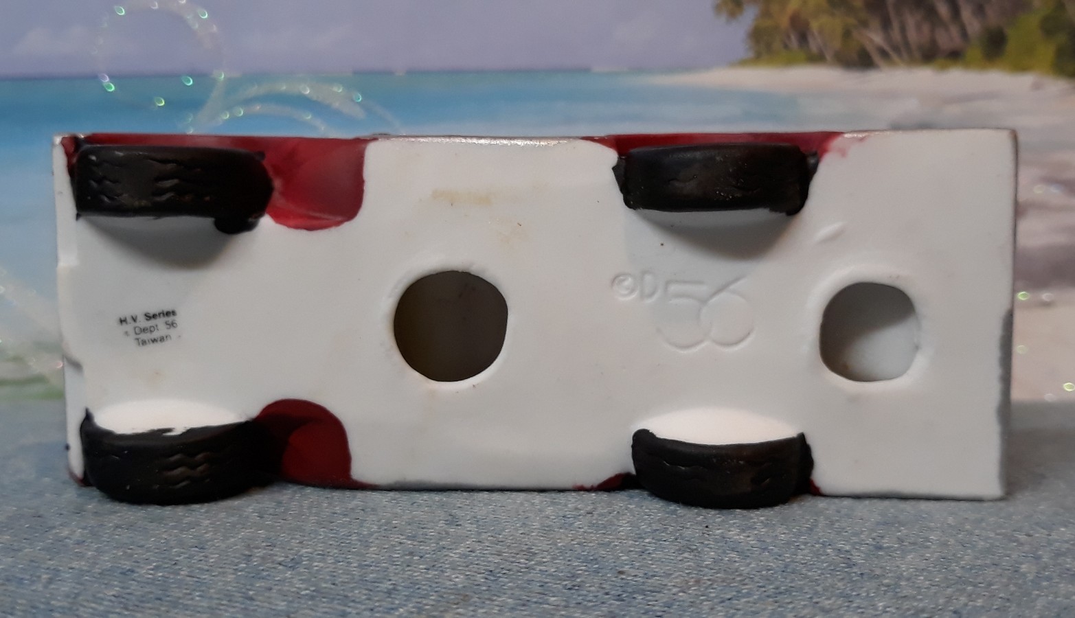 Department 56 City Fire Dept. Fire Truck Item #55476 (1991 to 1995)