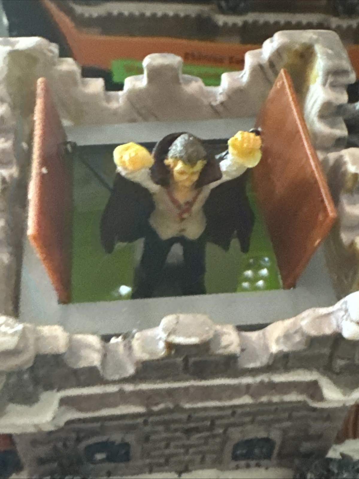 Lemax Spooky Town Castle On Spooky Hill 2002 Halloween House Decor Vampire