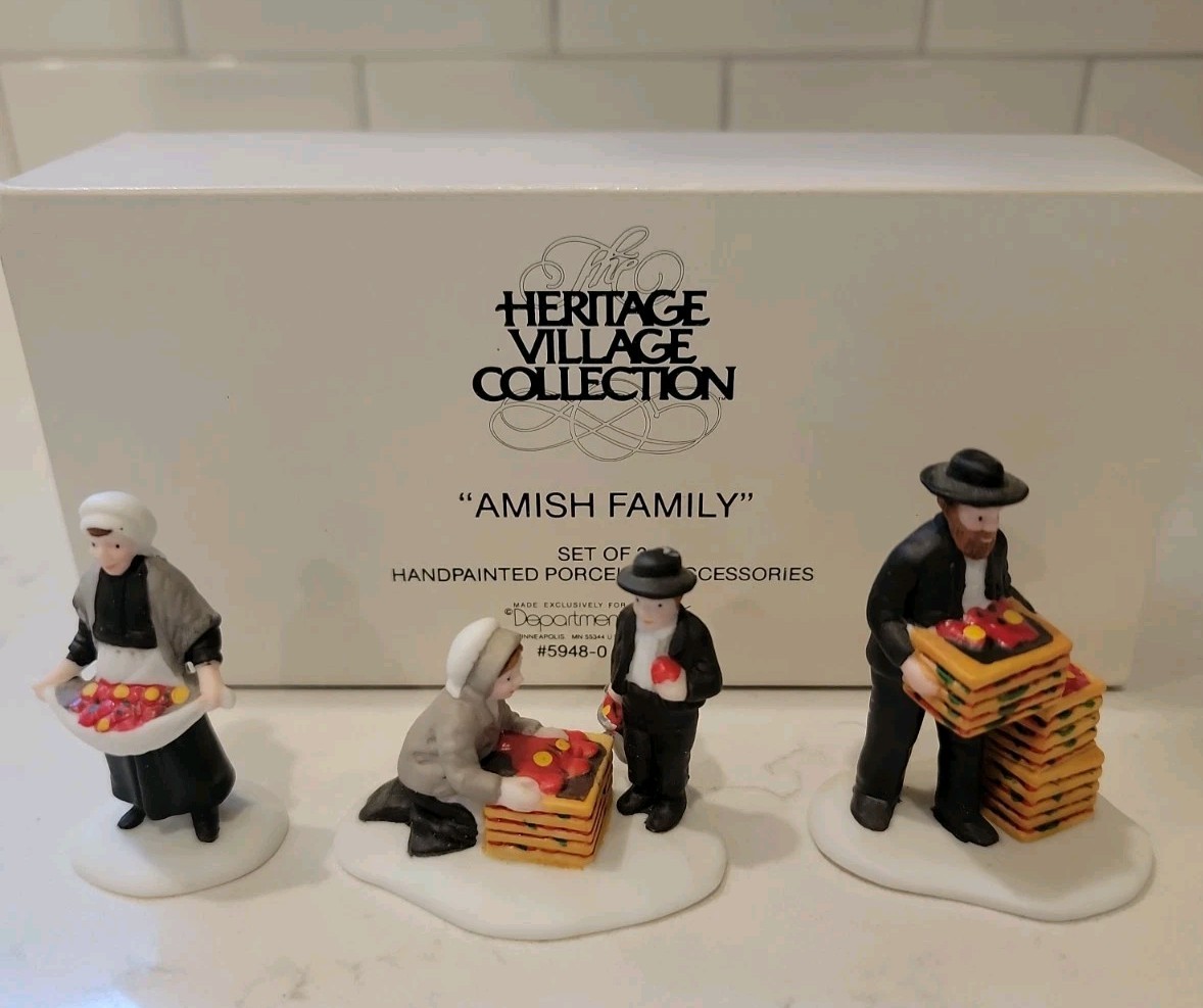 Dept 56 Heritage Village Amish Family Set of 3 #5948-0