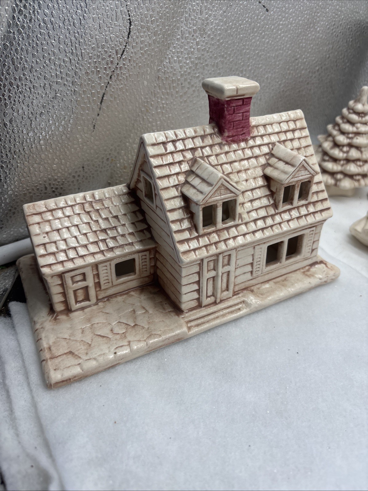 19 Pc Christmas Village Ceramic Handmade Vintage Hotel House Barn Trees 1970/80s