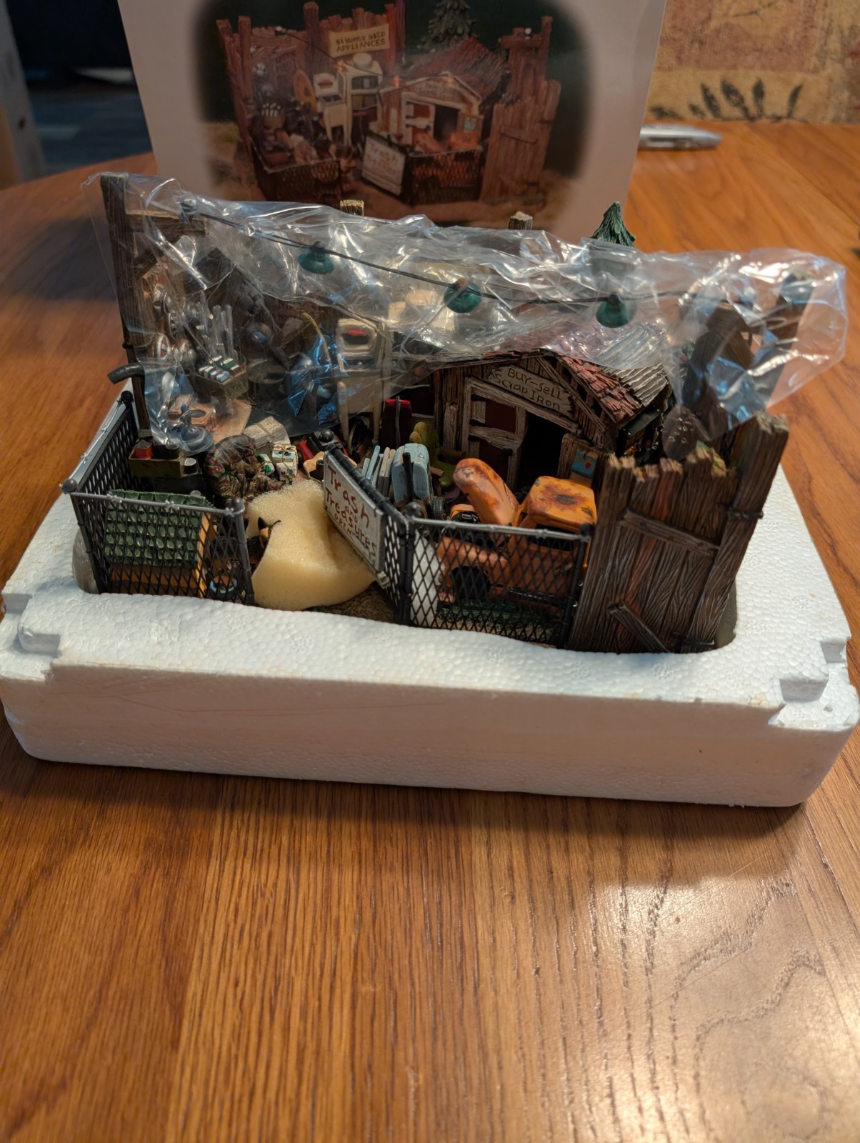Department 56 Village Accessories Village Junkyard 52861 New in Box