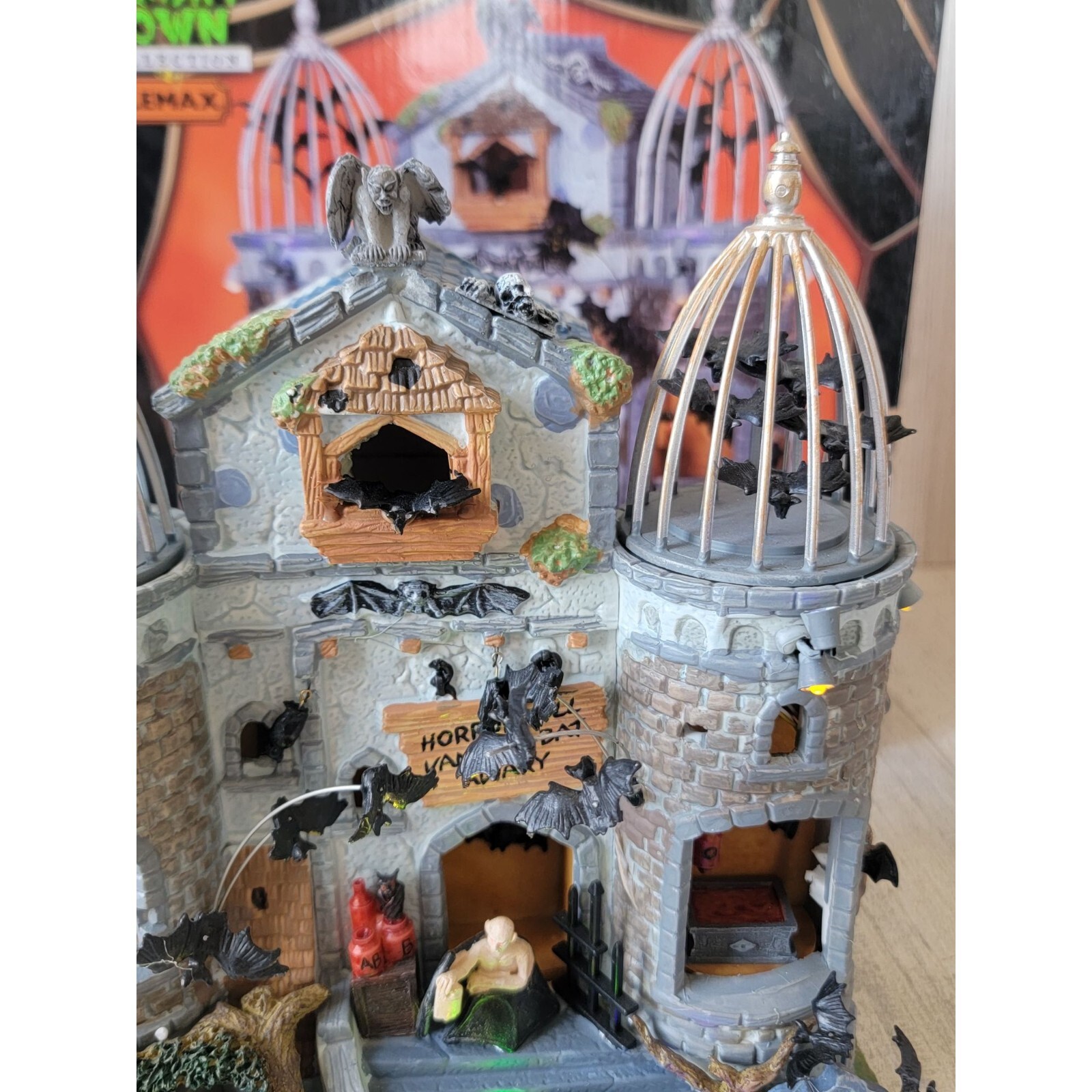 Lemax Vampire Bat Aviary 2011 spooky town Village accessory Halloween
