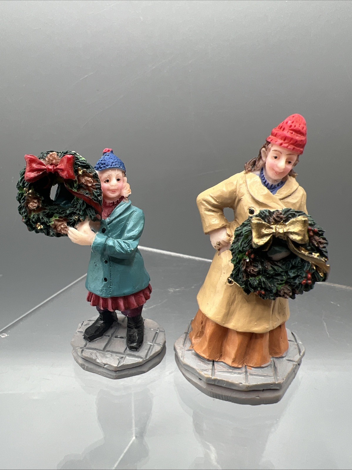 Lemax Holidays and Seasons Christmas Wreaths #42872 Two Piece Set 2004 ￼