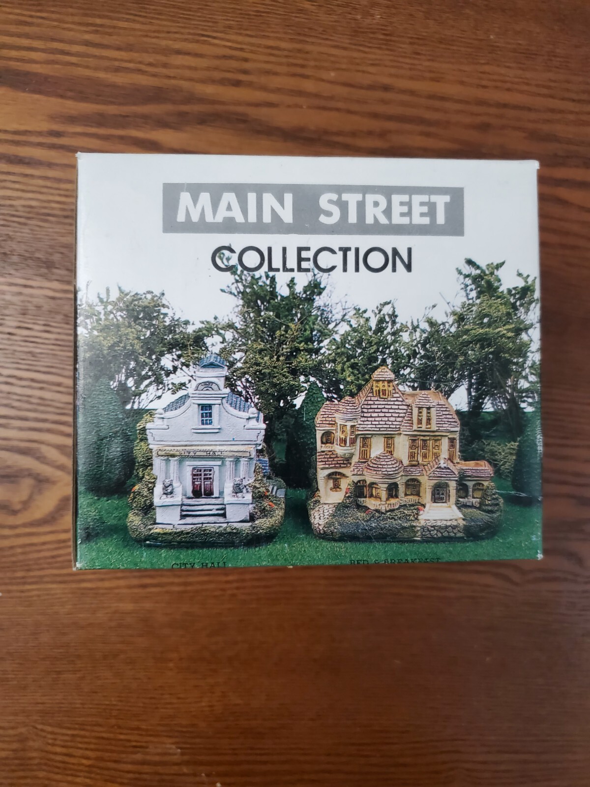 Main Street Collection CITY HALL