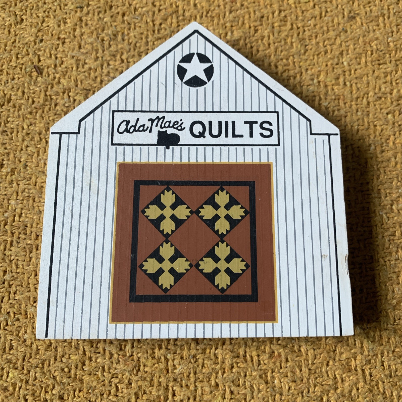 Ada Mae’s Quilt Barn ~ Ohio Amish Series Faline Cat’s Meow 1991 Shelf Sitter